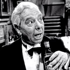 Dinner for One – Wie betrunken ist Butler James?