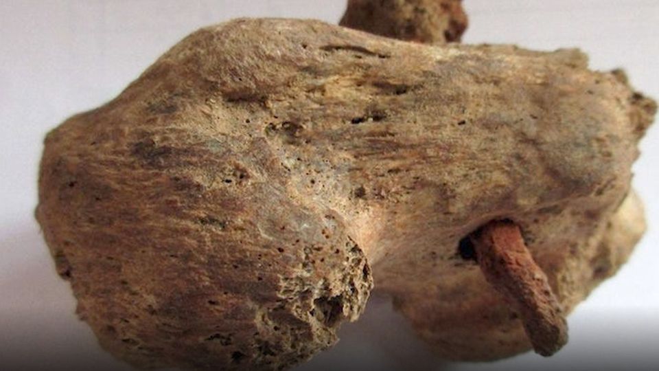 Forscher entdecken Skelett mit Nagel – Hinweis auf römische Kreuzigung?