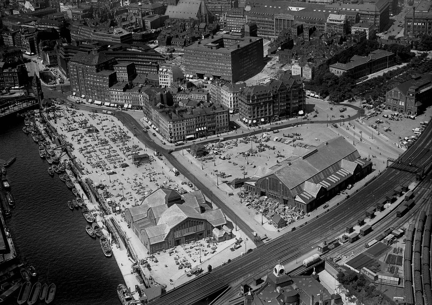Ein Großmarkt am Deichtor Ein Großmarkt am Deichtor