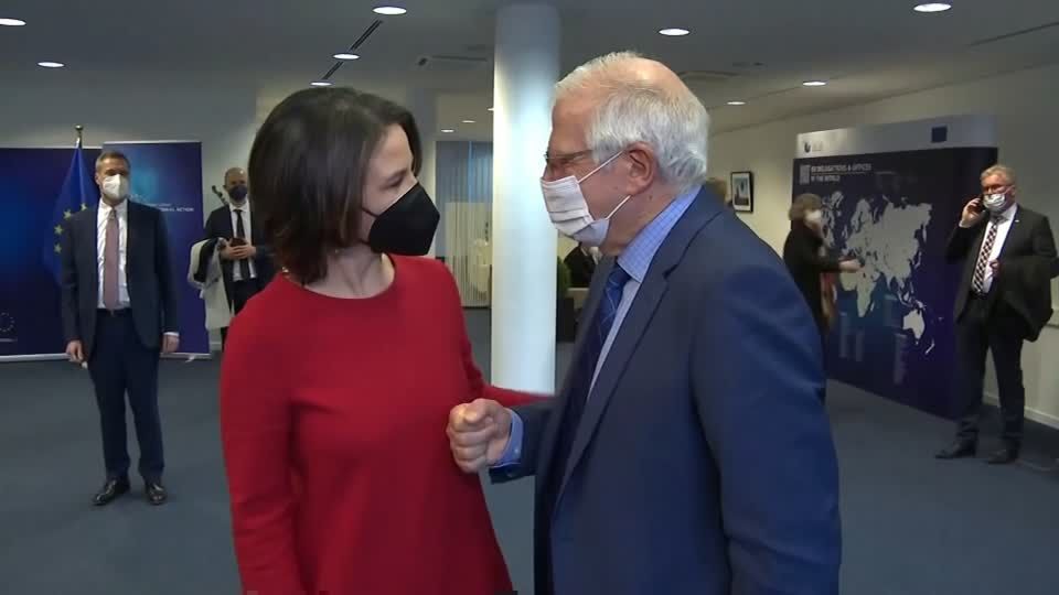 Video: Bonjour, Europa! Video: Bonjour, Europa!