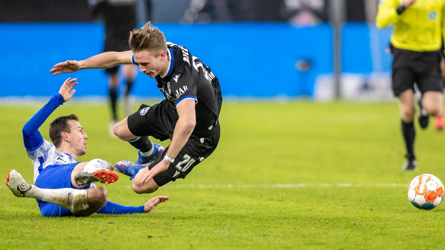 Hertha BSC Berlin - Arminia Bielefeld Hertha BSC Berlin - Arminia Bielefeld