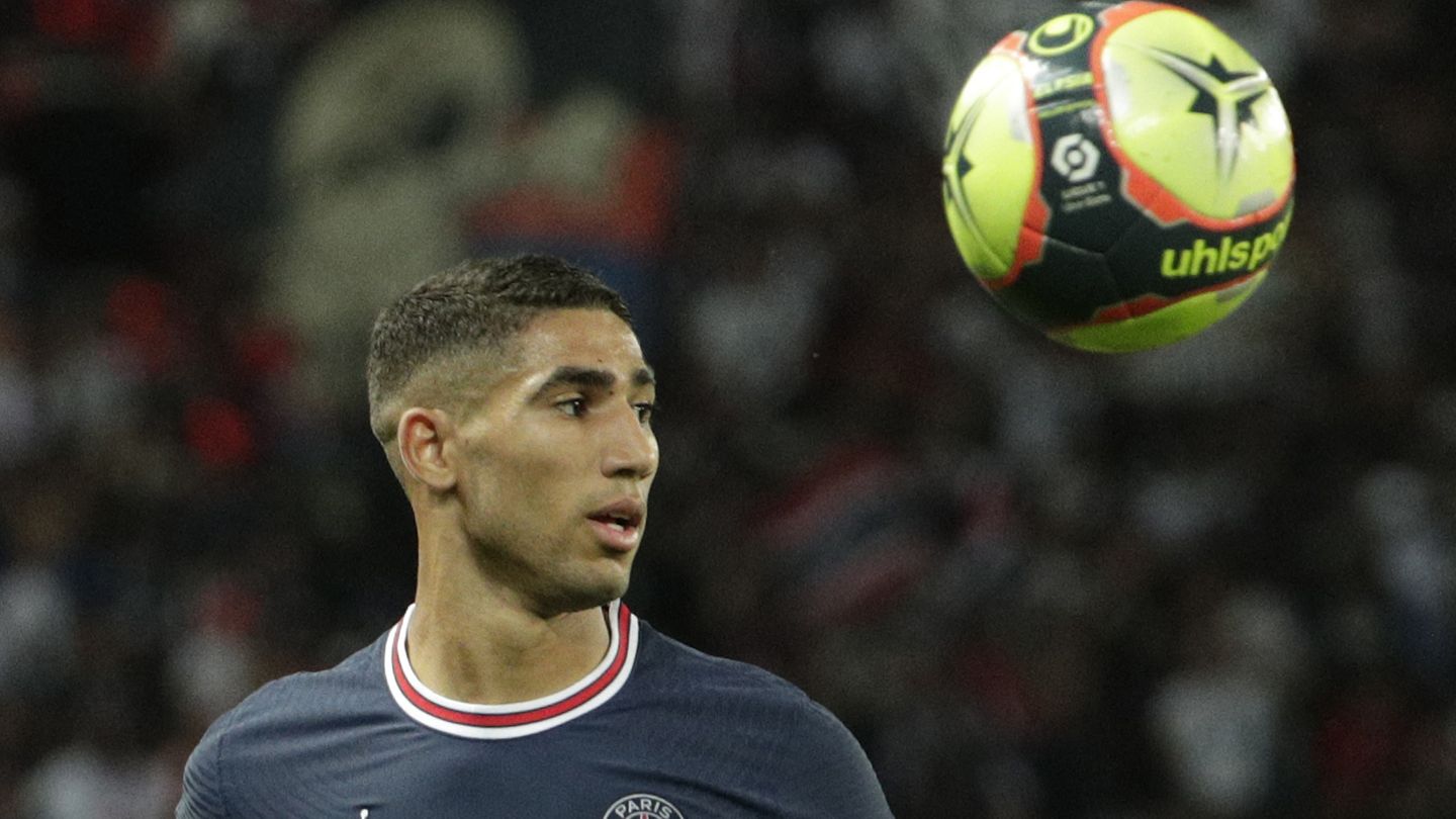 Report: Hakimi is dissatisfied with Pochettino’s tactics at PSG