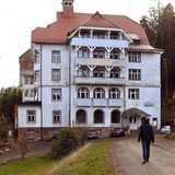 Von außen macht das Hotel immer noch eine gute Figur.