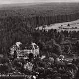 Das Grand Hotel um 1936. In den Anfängen des 20. Jahrhunderts erlebte das Hotel seine Glanzzeiten.