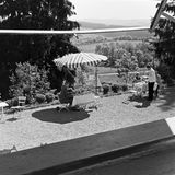 Auf den Terrassen des Hotels war Zeit und Platz für ein Mittagessen oder Kaffee und Kuchen.