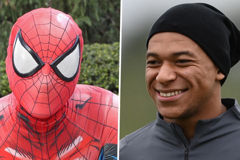 Spider-Man Kylian Mbappe PSG 2021-22