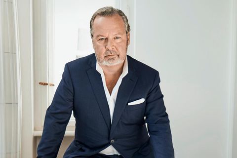 Portrait von Prof. Dr. Christian Schertz in seiner Kanzlei am Ku'damm 53 in Berlin.