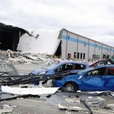 Von den Autos ist oft nicht mehr viel über.