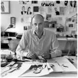 "Starman" stammt aus der Feder des Grafikdesigners und Comiczeichners Reinhard Kleist, der 1970 in Hürth geboren wurde. Kleist hat bereits Comic-Biografien über Nick Cave, Johnny Cash und Elvis Presley verfasst. Zusammen mit dem Autor Tobias O. Meißner brachte er auch die Reihe "Berlinoir" heraus.