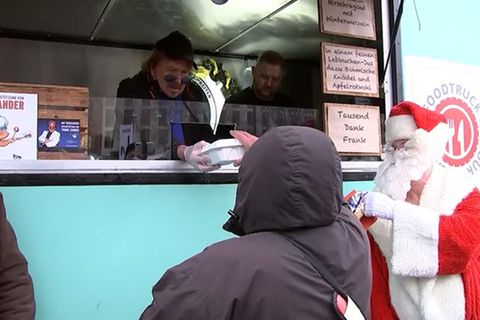 Video: Weihnachtsessen mit Piks