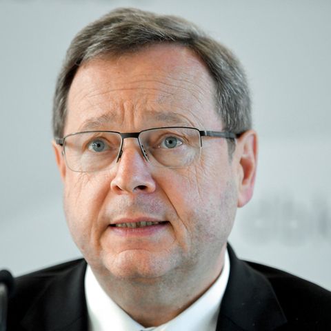 Katholische Kirche: Bischof Georg Bätzing über Missbrauchsskandal und Austrittswelle: "Den Menschen wurde der Glaube aus dem Herzen gerissen"