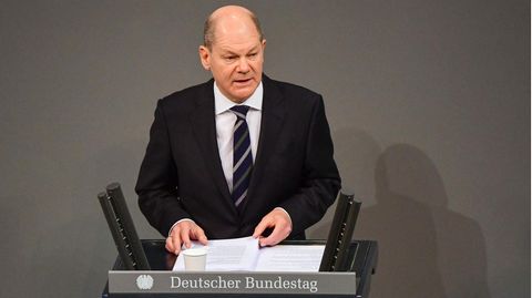 Olaf Scholz: Regierungserklärung des neuen Bundeskanzlers im Video
