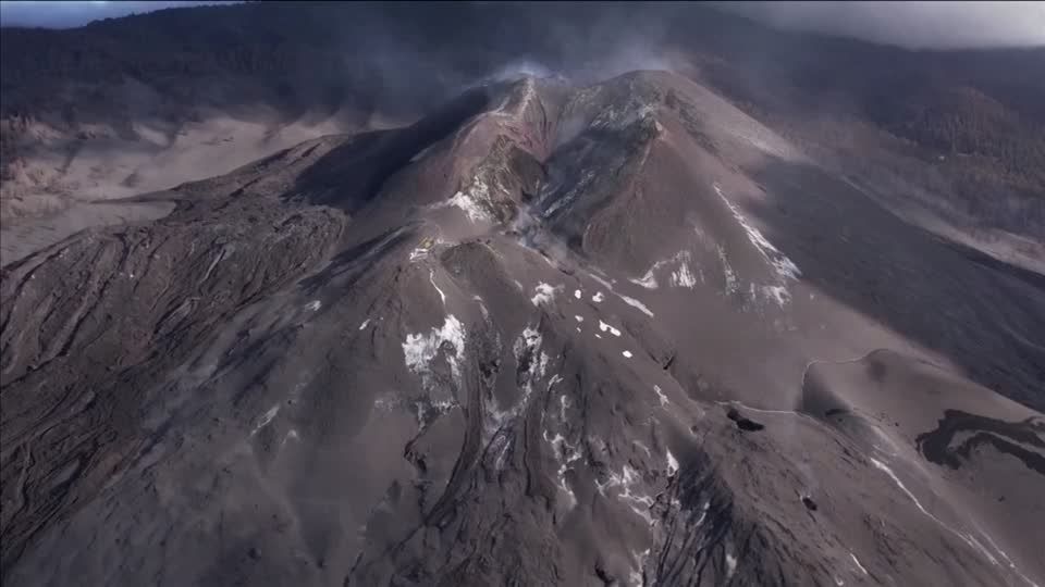 Video: Vulkan auf La Palma scheint zur Ruhe zu kommen Video: Vulkan auf La Palma scheint zur Ruhe zu kommen