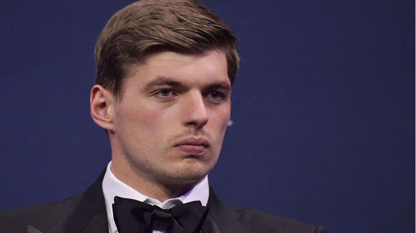 Formel-1-Weltmeister Max Verstappen während einer FIA-Gala