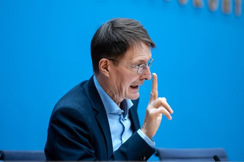 Karl Lauterbach warnt vor der nächsten Corona-Welle