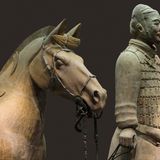 Krieger und Pferde wurden in Serie hergestellt, aber jede Skulptur hat individuelle Züge.