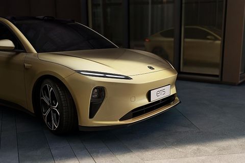 Die Front des Nio sieht sportlich und gefällig aus.