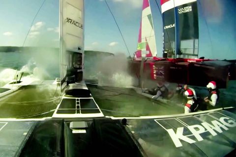 Segelregatta in Australien: Kommt eine Yacht geflogen: Olympiasieger verursacht schweren Rennunfall