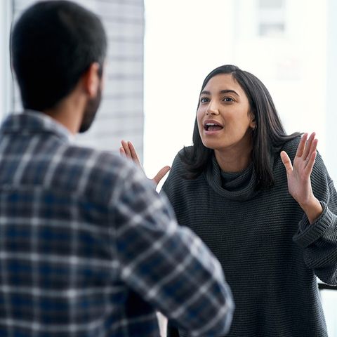 Pärchen streitet sich