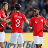 Oktober 2019: Das EM-Qualifikationsspiel Englands gegen Bulgarien wird in der ersten Halbzeit zweimal wegen rassistischer Äußerungen bulgarischer Fans unterbrochen. Der Schiedsrichter warnt vor dem Abbruch der Partie. Englische Spieler drohen bereits vor der Begegnung, den Rasen in Sofia bei rassistischen Vorfällen zu verlassen. Das tun sie später nicht und gewinnen 6:0.
