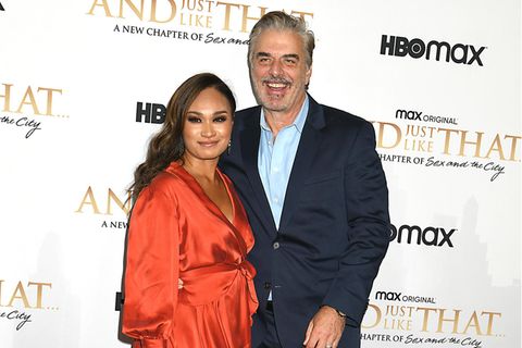 Tara Wilson und Chris Noth