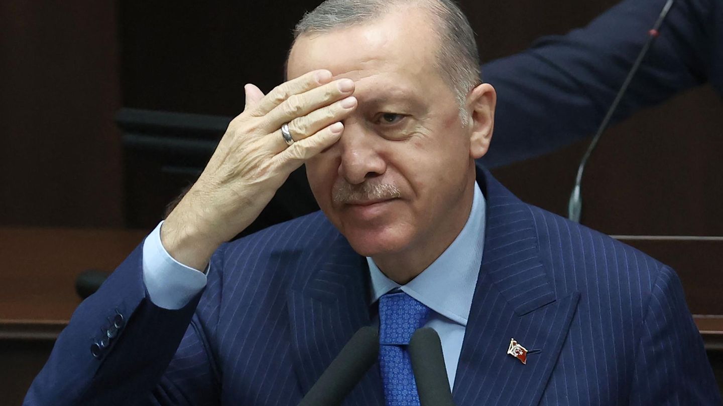 Turkey: the fall of the lira currency and the dangerous consequences