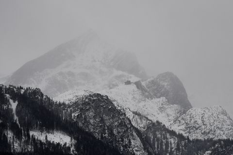 Die Spitze der Alpspitze im Wettersteingebirge.