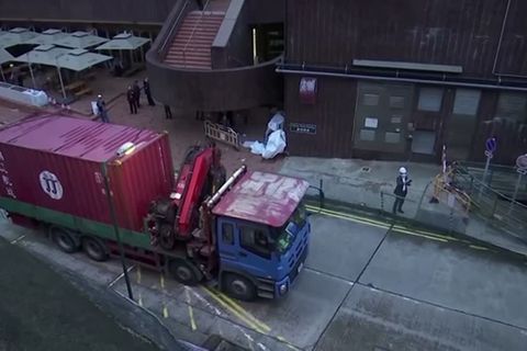 Video: Zwei weitere Universitäten entfernen Tiananmen-Denkmäler in Hongkong