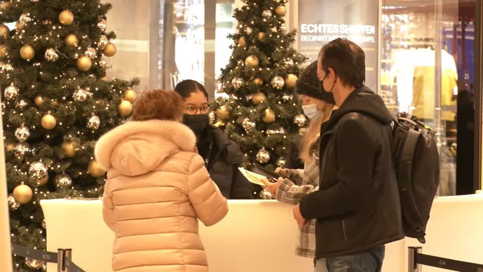 Video: Ist denn schon Weihnachten? Last-Minute-Shopping in Frankfurt