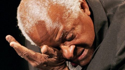 Der südafrikanische Anti-Apartheid-Kämpfer und Friedensnobelpreisträger Desmond Tutu ist verstorben