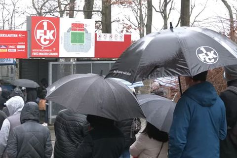 Video: Anstehen für den Piks am Betzenberg