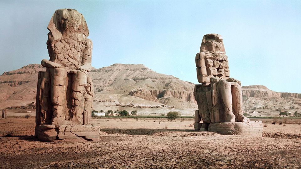 Kolossalstauen von Amenhotep III und Ramses II.