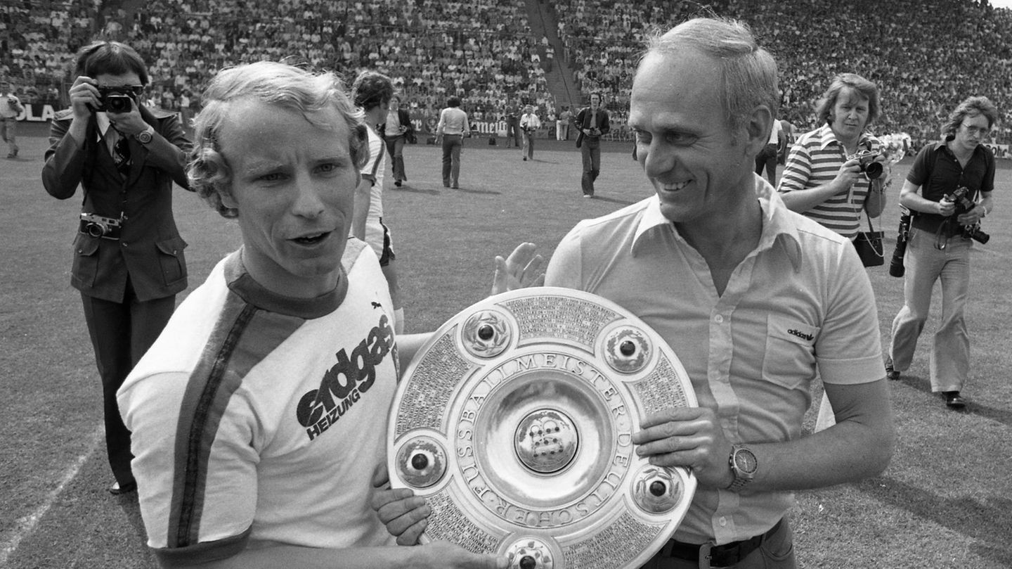 Im folgenden Jahr wird Vogts mit Gladbach unter Nachfolge-Trainer Udo Lattek ebenfalls Meister.