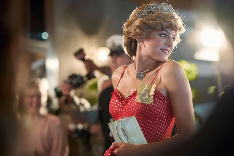 Emma Corrin als Diana in der vierten Staffel der Netflix-Serie "The Crown". 2022 kommt die fünfte Staffel.