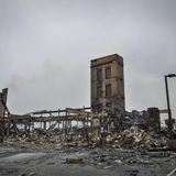 Superior, USA. Die Überreste des Element Boulder Superior Hotels nach den Bränden. 