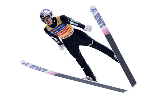 Der führende Ryoyu Kobayashi ist in bestechender Form