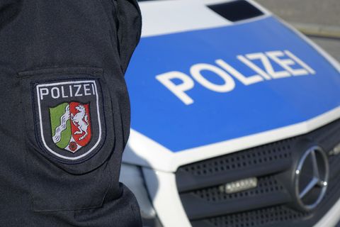 Blaulicht als Symbolfoto für einen Artikel über die ZDF-Sendung Aktenzeichen XY ungelöst
