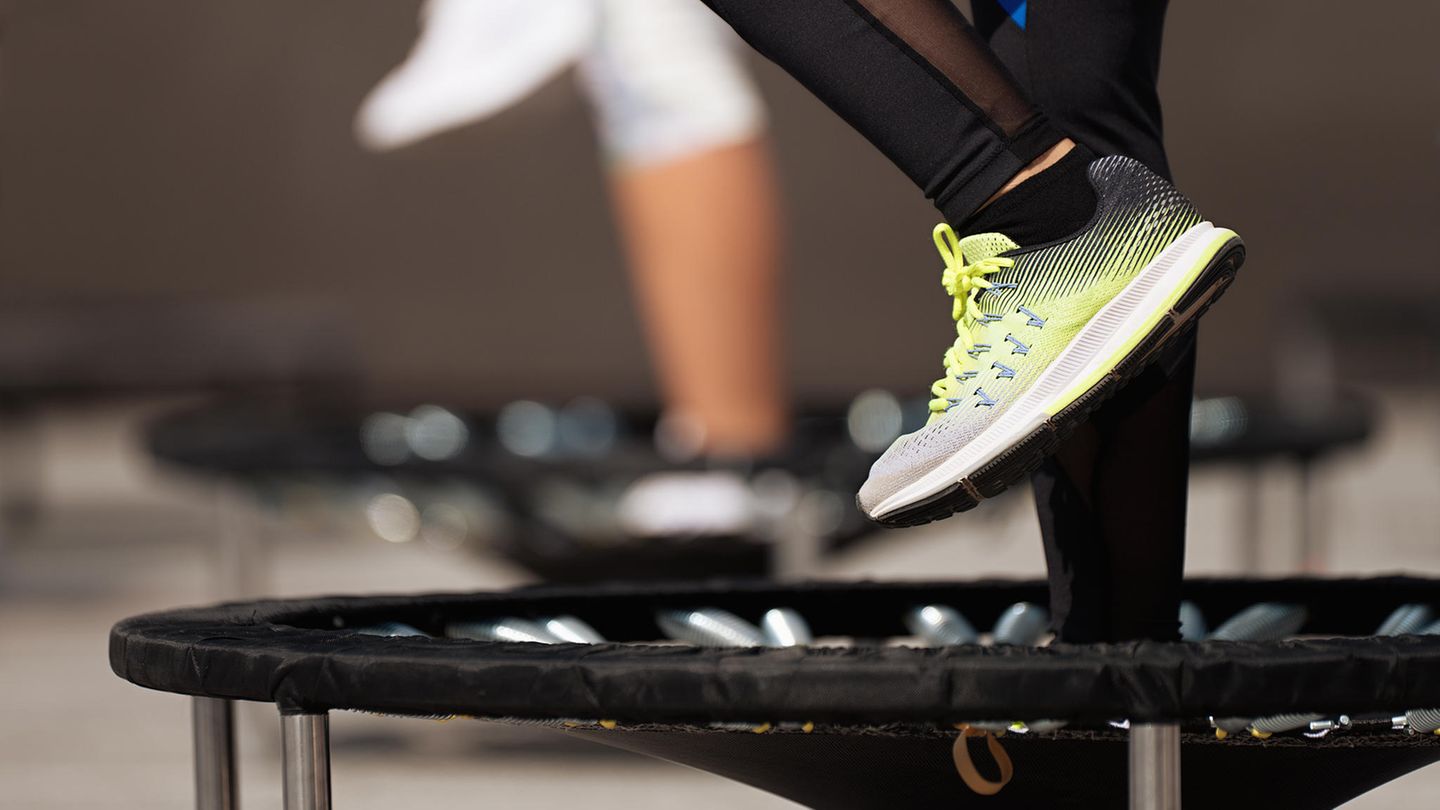 Trend sport jumping fitness: tips & tricks for a trampoline workout