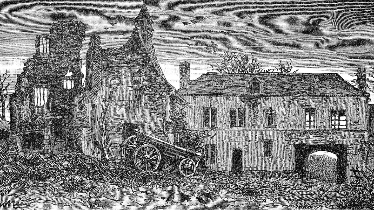 Um das Gehöft von Hougoumont wurde den ganzen Tag über gerungen. Die zähe Verteidigung machte einen Angriff auf das Zentrum Wellingtons unmöglich.