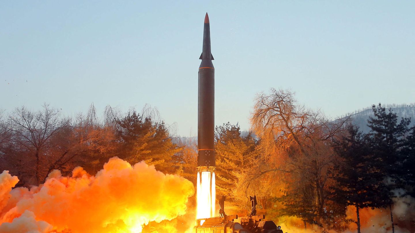 Eine Rakete beim Start