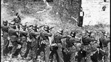 Georges Blind, Mitglied des französischen Widerstands, vor seiner Hinrichtung durch ein deutsches Erschießungskommando.