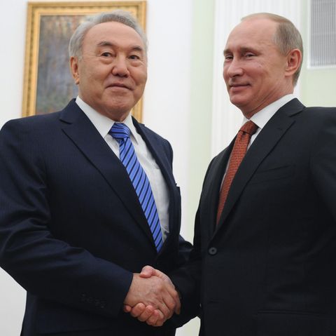 Kasachstan: Nasarbajew und Putin