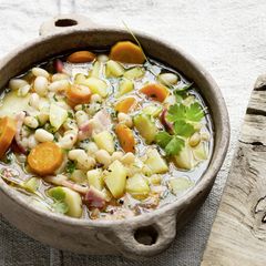 Traditioneller Bohneneintopf