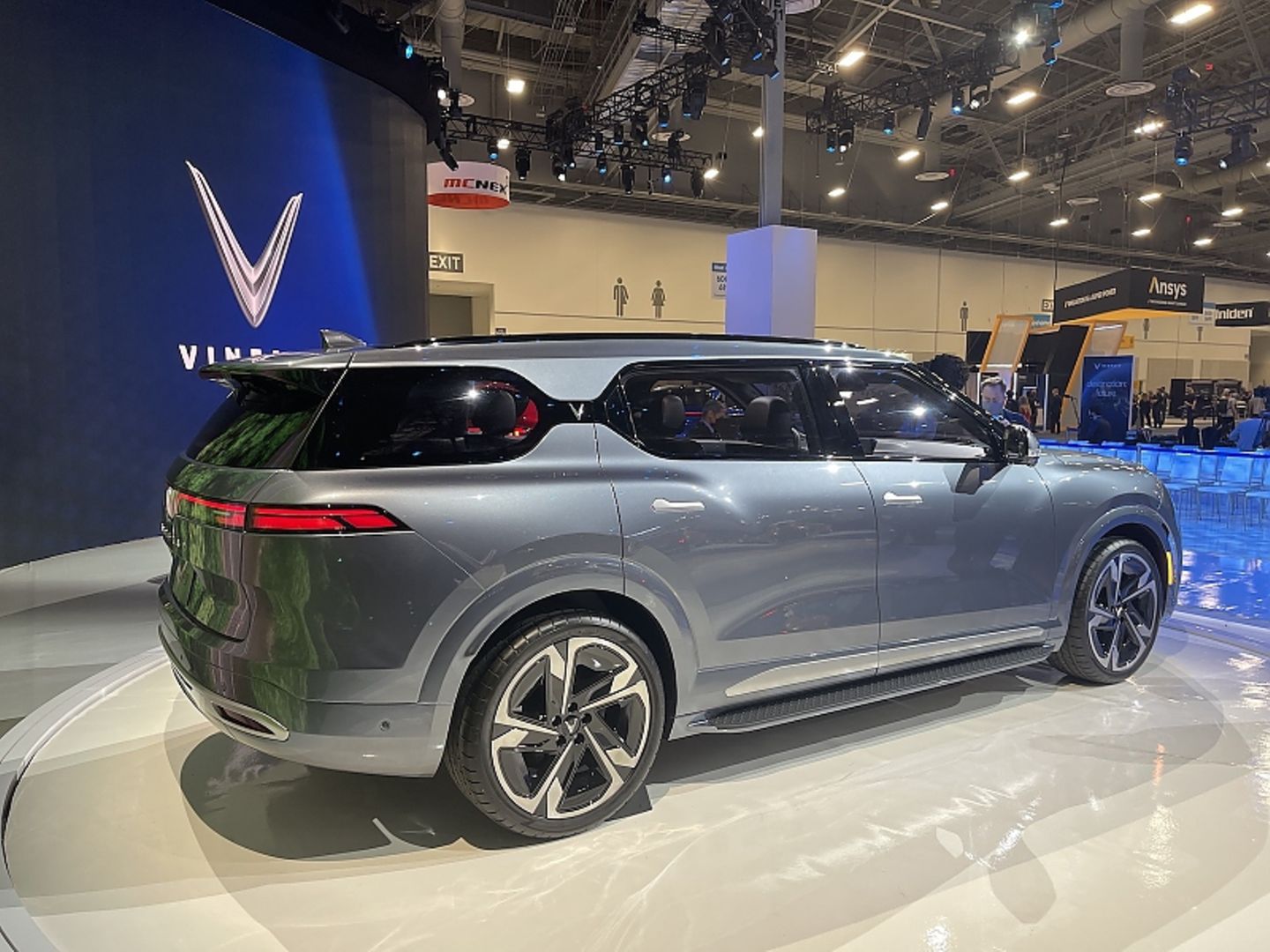 Vinfast VF 9