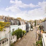 Der Blick auf die Straße ist fantastisch.