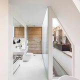 Das Haus wurde so gestaltet, dass es möglichst viel Licht einlässt.