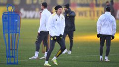 Borussia Dortmund: Marius Wolf, Dan-Axel Zagadou