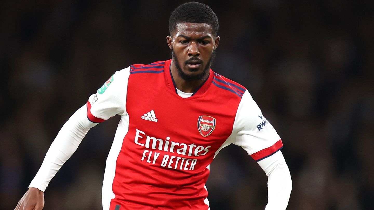 Transfer fix: Ainsley Maitland-Niles moves to AS Roma