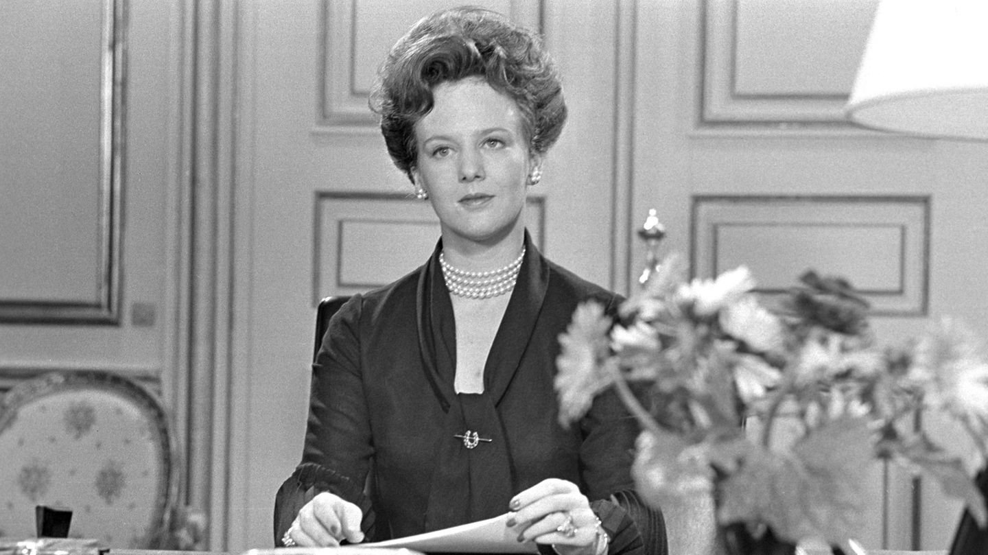 Königin Margrethe hält ihre erste Neujahrsansprache im Jahr 1972 Königin Margrethe hält ihre erste Neujahrsansprache im Jahr 1972