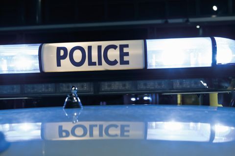 Blaulicht eines Polizeiautos in Frankreich